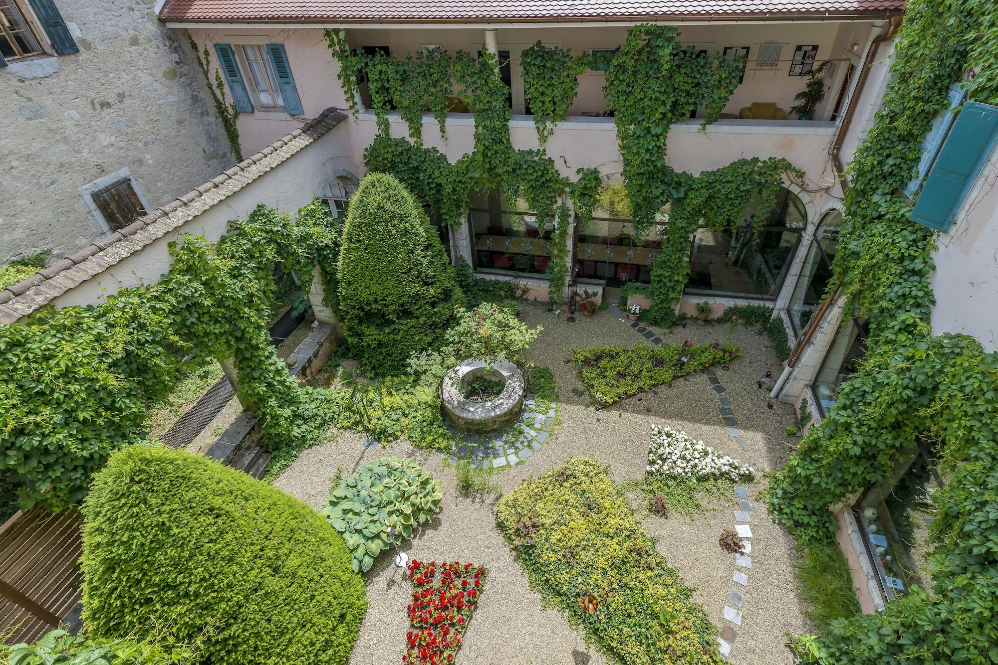 Abbaye De Talloires Exterior photo